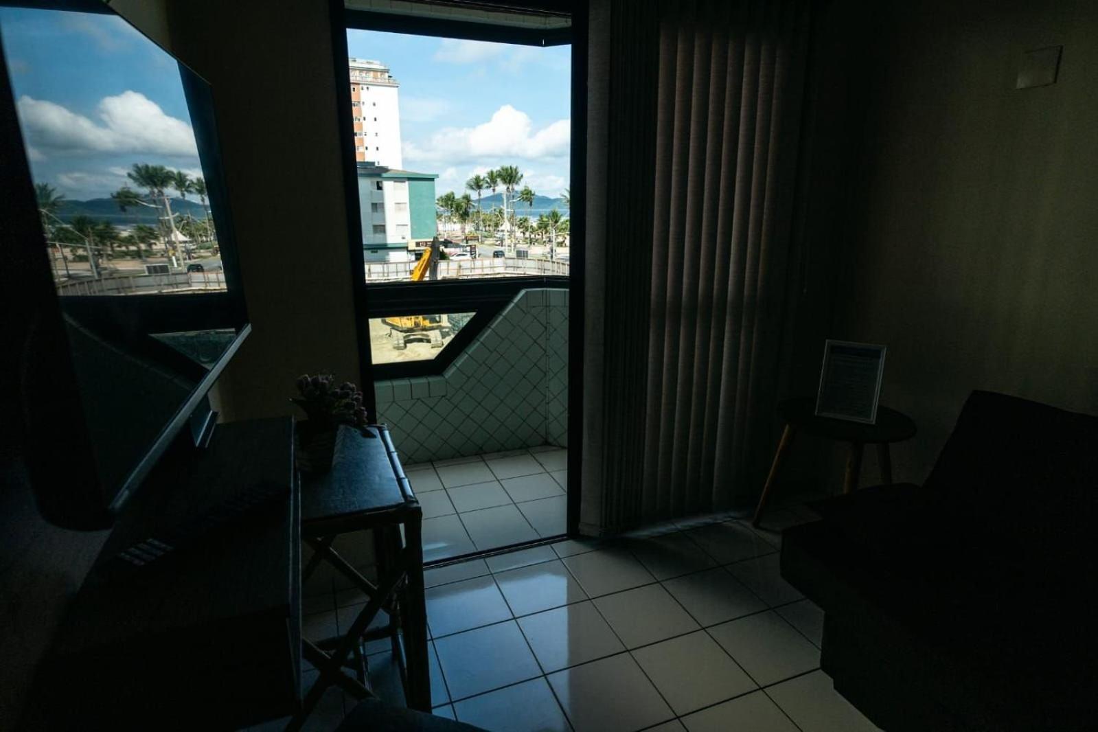 Frente Vista Mar Com Varanda Wi Fi 300Mbps E 10M Da Praia Da Tupi - Estacionamento Gratuito Praia Grande  Luaran gambar